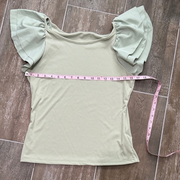 Bundle of 3 Women's Flutter Sleeve Blouses - Beige and Sage and green - Picture 5 of 10